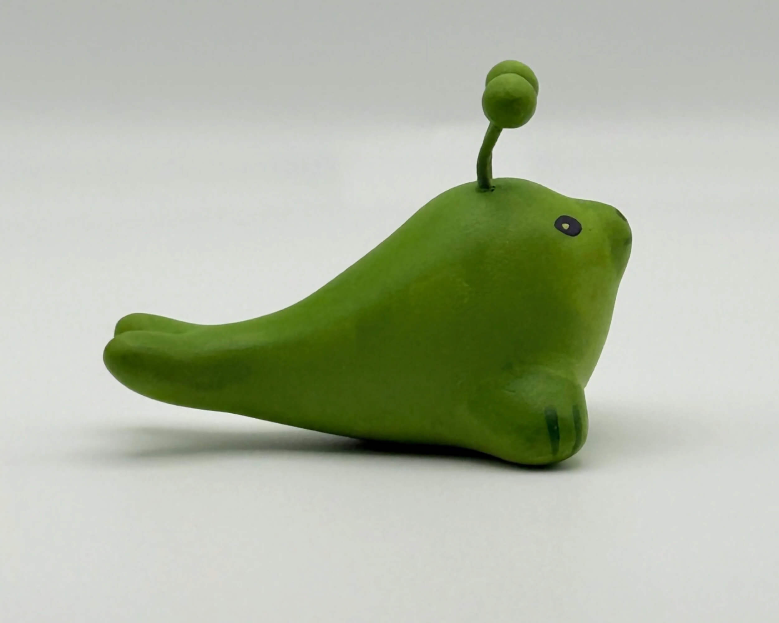Handmade Alien Glorp Seal Miniature – Polymer Clay Space Creature Figurine