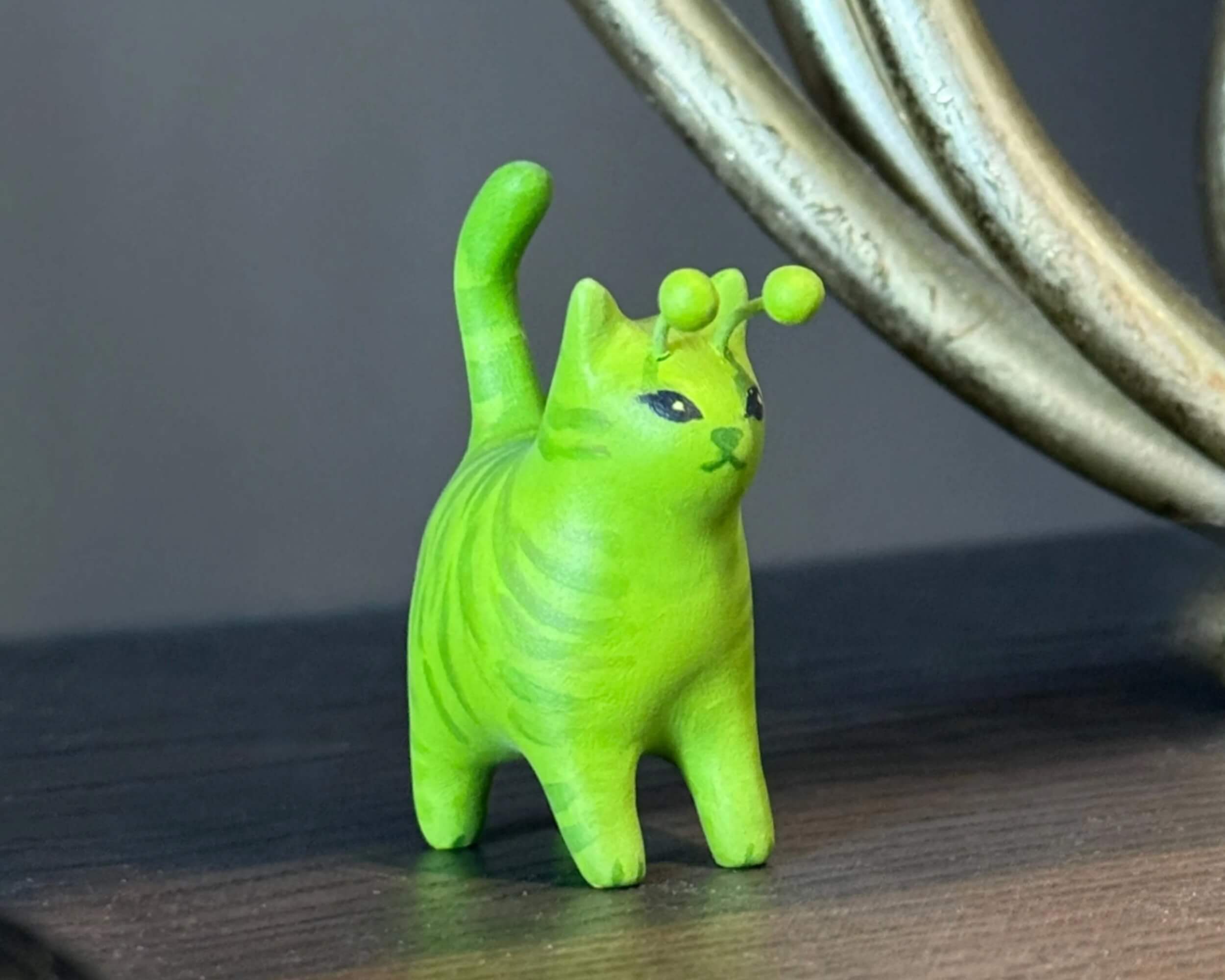 Unique Handmade Alien Glorp Cat Miniature: Elegant Polymer Clay Figurine Collectible for Sci-Fi Lovers